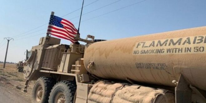 الأمريكي يخرج 80 آلية محملة بالنفط السوري المسروق إلى العراق