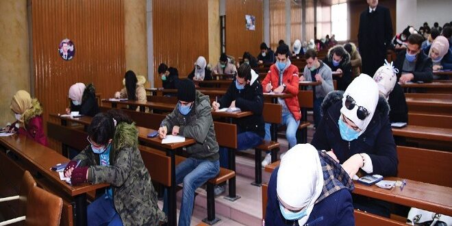 إحالة مراقبين امتحانات إلى الرقابة الداخلية