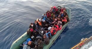 بينهم سوريون.. ضبط عشرات المهاجرين قبل مغادرة تركيا