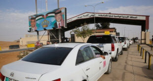 الأردن يسمح بدخول سائقين سوريين عالقين على معبر جابر مع سوريا