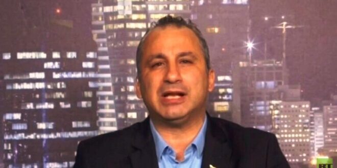 سياسي إسرائيلي: حاكم عربي معرض للاغتيال أو لانقلاب على حكمه في الأشهر المقبلة