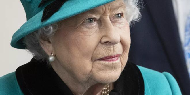 هبوط مروحية ملكة بريطانيا اضطراريا بسبب عطل فني