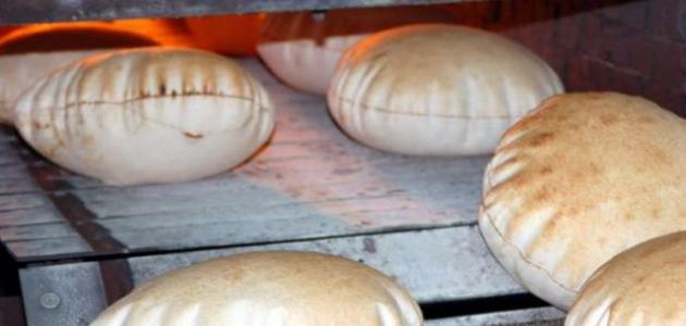 وزير التجارة الداخلية الجديد يقرر إلغاء توطين الخبز
