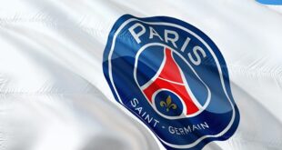 وفاة لاعب سابق في باريس سان جيرمان بعد أن دخل في غيبوبة منذ 39 عاما