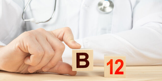 قوام لسانك قد يكشف مدى نقص مستويات B12 لديك