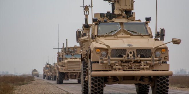 القوات الأمريكية تدخل 50 آلية محملة بعتاد عسكري