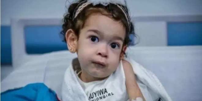 الطفلة المصرية ليال التي تلقت أغلى أبرة علاج في العالم