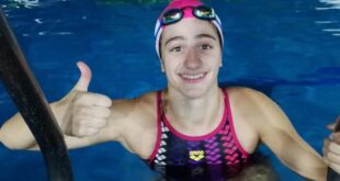 السباحة السورية إنانا سليمان تحرز ذهبية البطولة العربية في أبوظبي