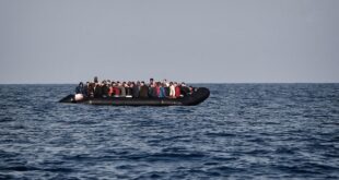 لبنان يوقف قارب يحمل لاجئين سوريين بعد إبحارة باتجاه إيطاليا