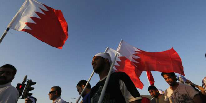 البحرين تدعو مواطنيها الموجودين في لبنان