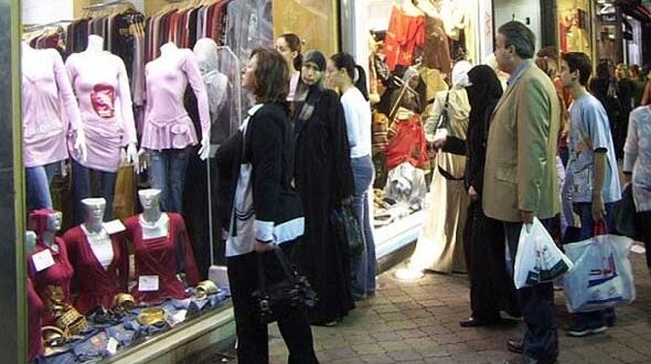 قرار حول مواعيد فتح وإغلاق المحال والأسواق التجارية بدمشق