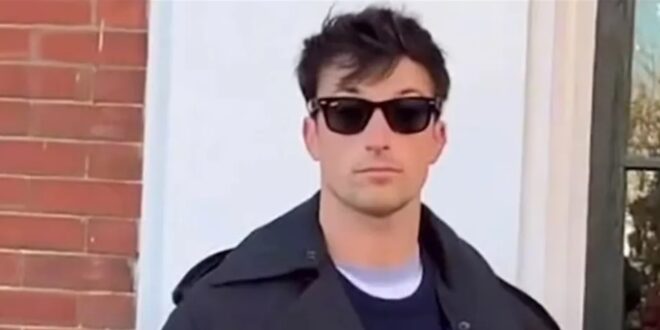 الـ" Bodyguard الشخصي"لبايدن..مالئ الدنيا وشاغل الناس! (فيديو)