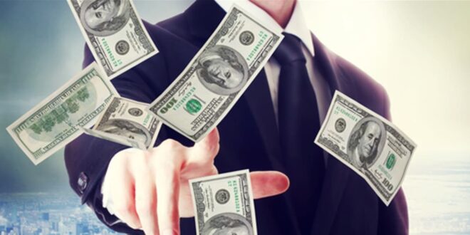 3 أبراج سيصبحون من الأثرياء عام 2022.. هل أنت من بينهم