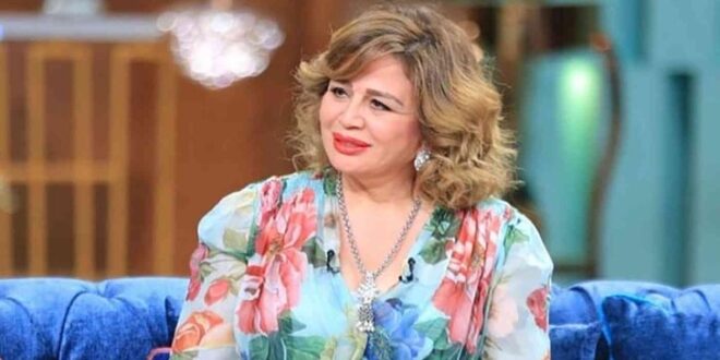 وصلة رقص لـ إلهام شاهين في عيد ميلادها