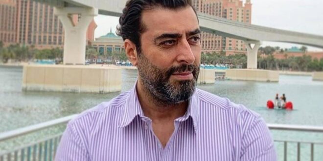 متابع يسخر من ملابس باسم ياخور والاخير يرد