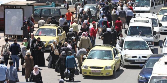 الحكومة تنأى بنفسها عن معاناة المواطن