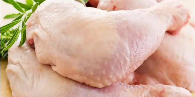 جسمك عند تناول جلد الدجاج