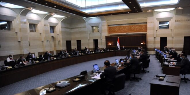 مصادر: استبعاد الموظفين “المرتاحين” من الدعم