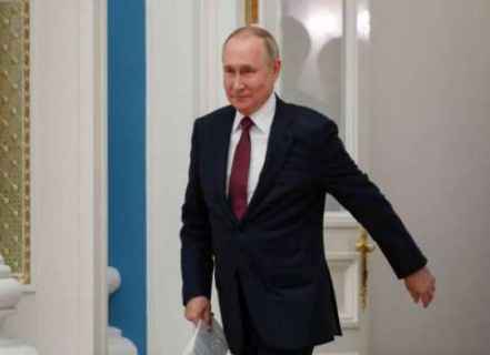 فيديو مثير للرئيس الروسي.. بوتن أحرج رئيس المخابرات