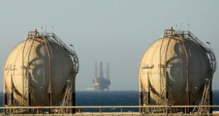 وزير البترول المصري يكشف موعد إمداد لبنان