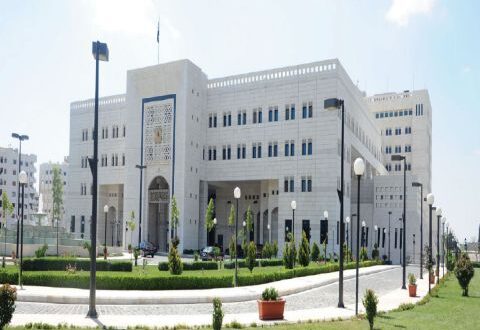 اجتماع بين الحكومة ورجال الأعمال