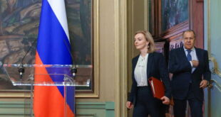 وزيرة الخارجية البريطانية: لا بد من وقف بوتين "بأي ثمن"