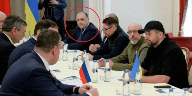 دويتش فيله: تصفية عضو في الفريق المفاوض الأوكراني بعد اتهامه بـ”الخيانة العظمى”