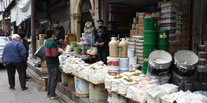 أسواق عاصمة سورية الاقتصادية شبه “ميتة