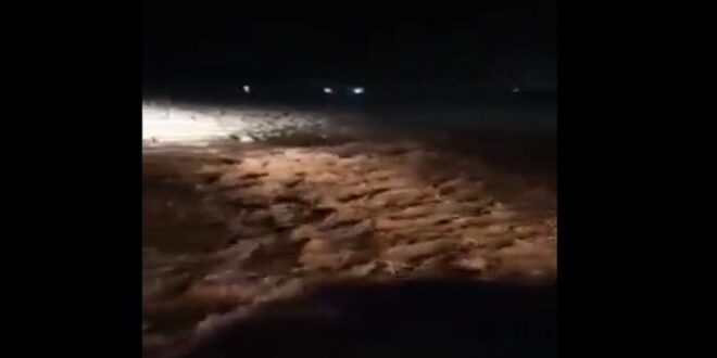السلطات الأردنية تحذر من سيول وفيضانات قادمة من سوريا (فيديو)