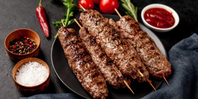 صاحب مطعم في تركيا يرسل طبق كباب إلى الفضاء