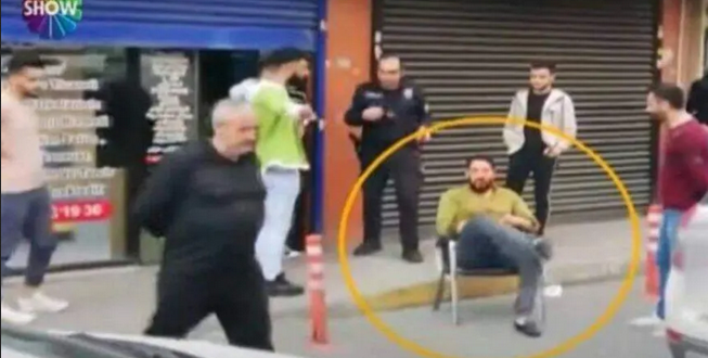 تركيا ترحل سوريا تسبب بأزمة مرورية في اسطنبول