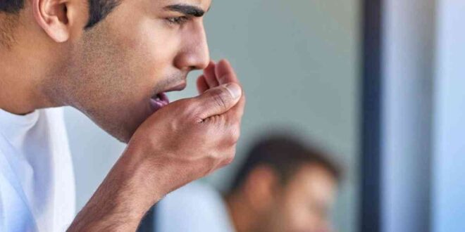 التخلص من رائحة الفم في رمضان بالأعشاب