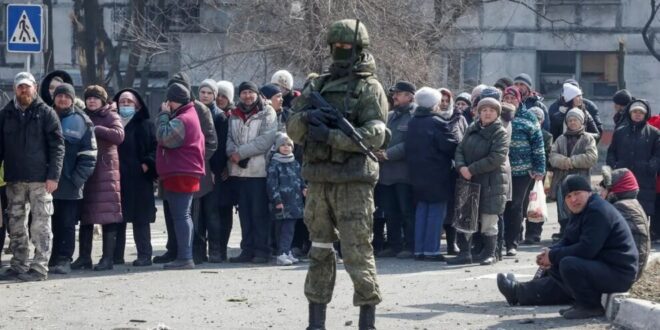 بلدة أوكرانية تستقبل الروس بكعك وكحول مسموم يتسبب بمقتل جنديين وإصابة العشرات