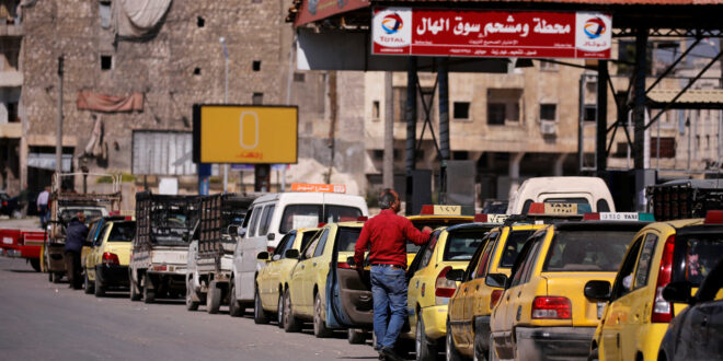 وزير النفط: انفراج جزئي في أزمة البنزين وعودة أوكتان 95 من يوم أمس