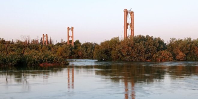 اعتداء جوي يستهدف حويجة كاطع قرب الجسر المعلق بمدينة دير الزور