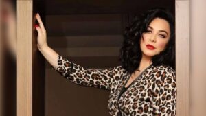 سلاف فواخرجي تعاتب الفنانين والصحفيين