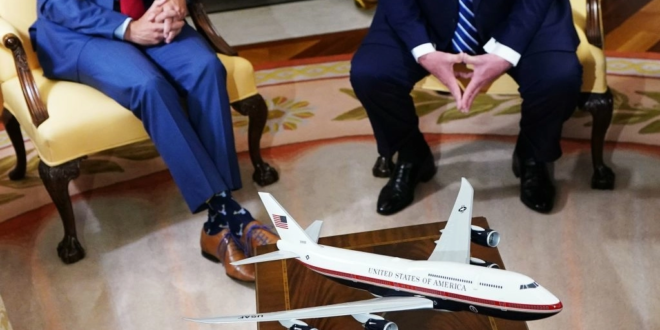 شركة بوينغ تعجز عن صناعة طائرة الرئاسة الأمريكية الجديدة