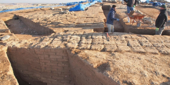 انحسار المياه يكشف عن مدينة قديمة في العراق