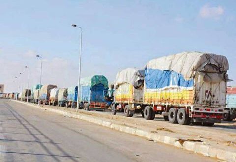 عن مشاكل الشحن والمعاملة في دول الجوار وما يحدث للبضائع السورية