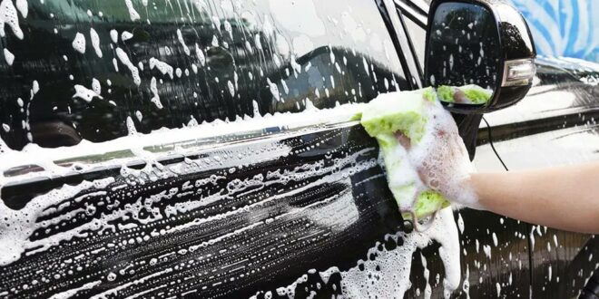 أبرز الأخطاء التي يتم ارتكابها عند غسل السيارة تجلب الضرر للطلاء