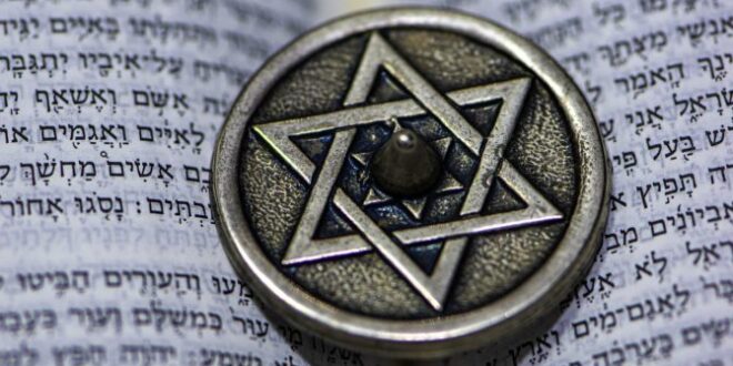 الجحيم 12 شهرًا».. تعرَّف إلى أغرب 5 معتقدات يهودية
