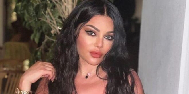 إليكم سعر ساعة هيفاء وهبي الثمينة