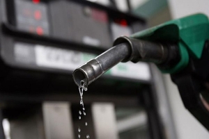شركة محروقات تعترف: أزمة البنزين في سوريا لها أسباب مختلفة عن نقص النفط الخام