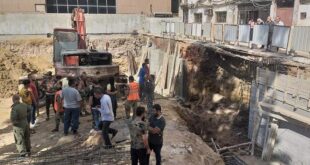 إصابة عاملي بناء وإطفائي بحادثة انهيار جدار استنادي في اللاذقية
