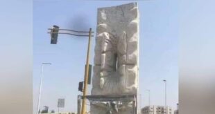 استدعاء فنان تمثال طرطوس الجدلي للمناقشة