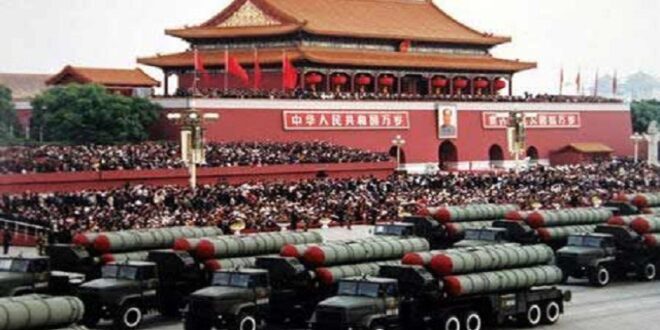 بكين “تتأهب” لغزو تايوان.. البحرية الأمريكية رصدت تدريبات صينية “سرية” وحشداً عسكرياً كبيراً