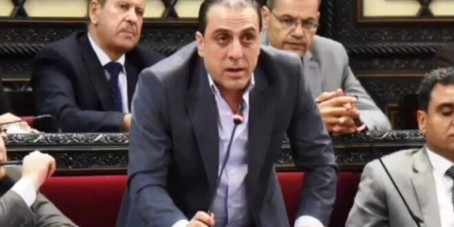 نائب سوري للحكومة: الدولار صار بـ5500 يا عمي خلص استقيلوا