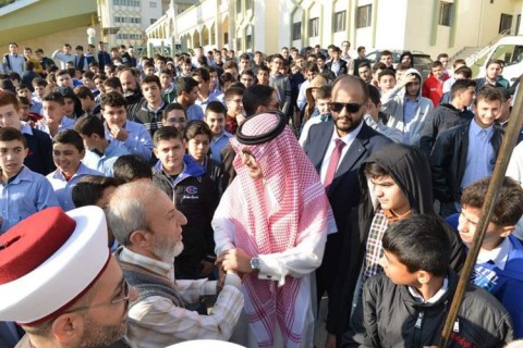 بالفيديو.. عشائر عربيّة في منطقة البقاع بلبنان ترفض استقبال السفير السعودي