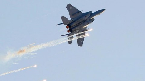 طائرات حربية إسرائيلية تخترق أجواء لبنان