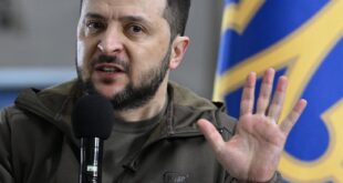 زيلينسكي يعلن استعداد أوكرانيا للسلام